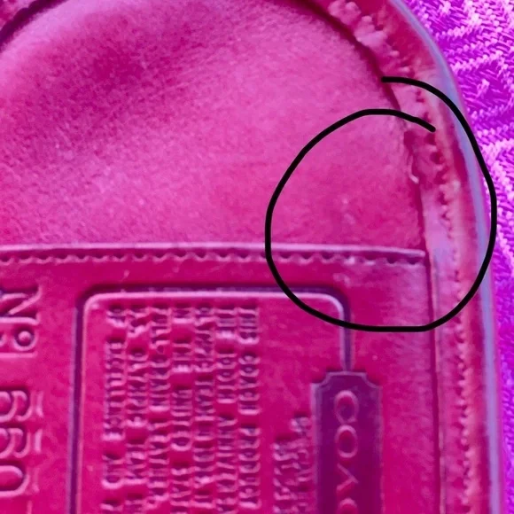 ๐
๐
RARE RED COACH Olympic Edition Eyeglass Shield Case vintage ๐
๐
- Picture 5 of 12